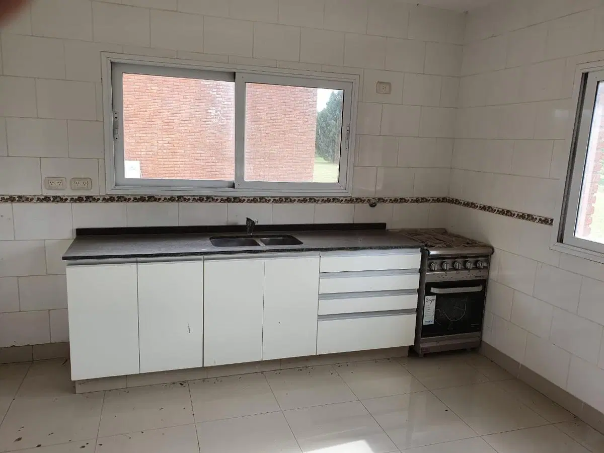Casa a la venta en Alcanfores 5