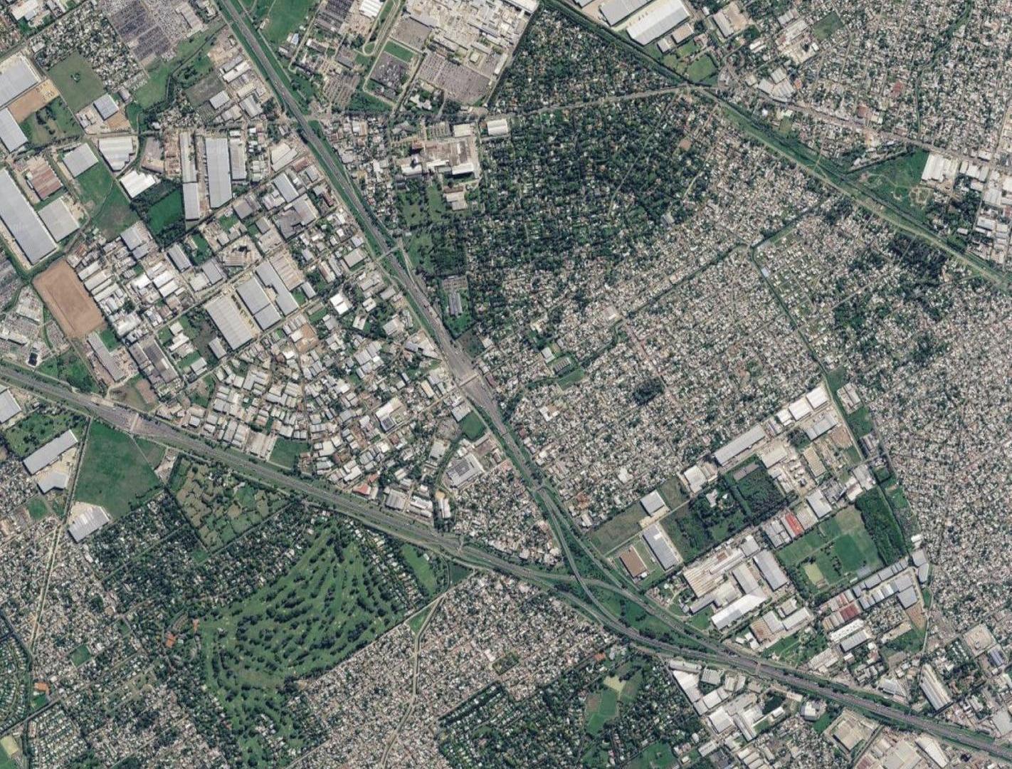 Foto de Terreno en Venta en Área de Promoción El Triángulo, imagen 4