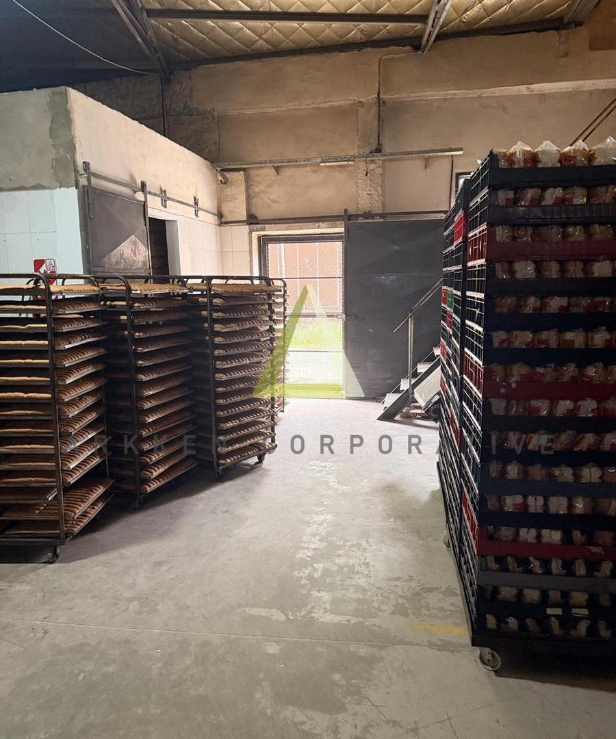 Foto de Galpón a la venta en Moron, imagen 2