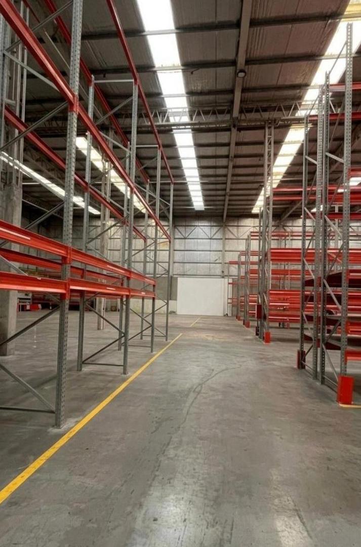 Foto de Depósito en alquiler en Berazategui, imagen 5