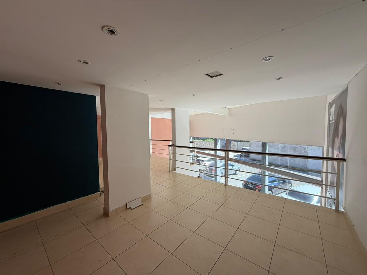 Foto de Local en venta o alquiler en Pilar, imagen 2