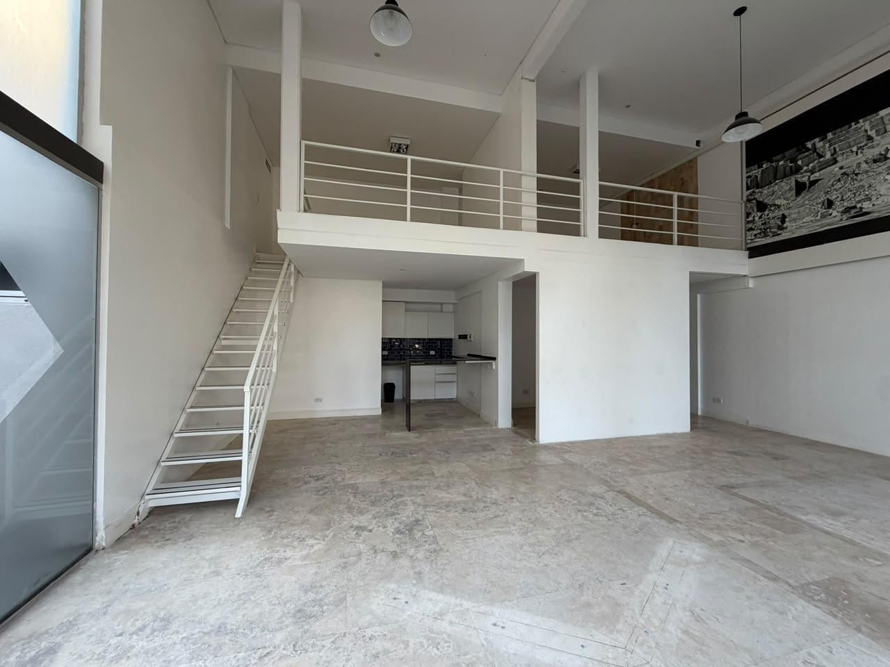 Foto de Local 5 - Edificio Agora III, Complejo 46 Plaza (Pilar), imagen 1