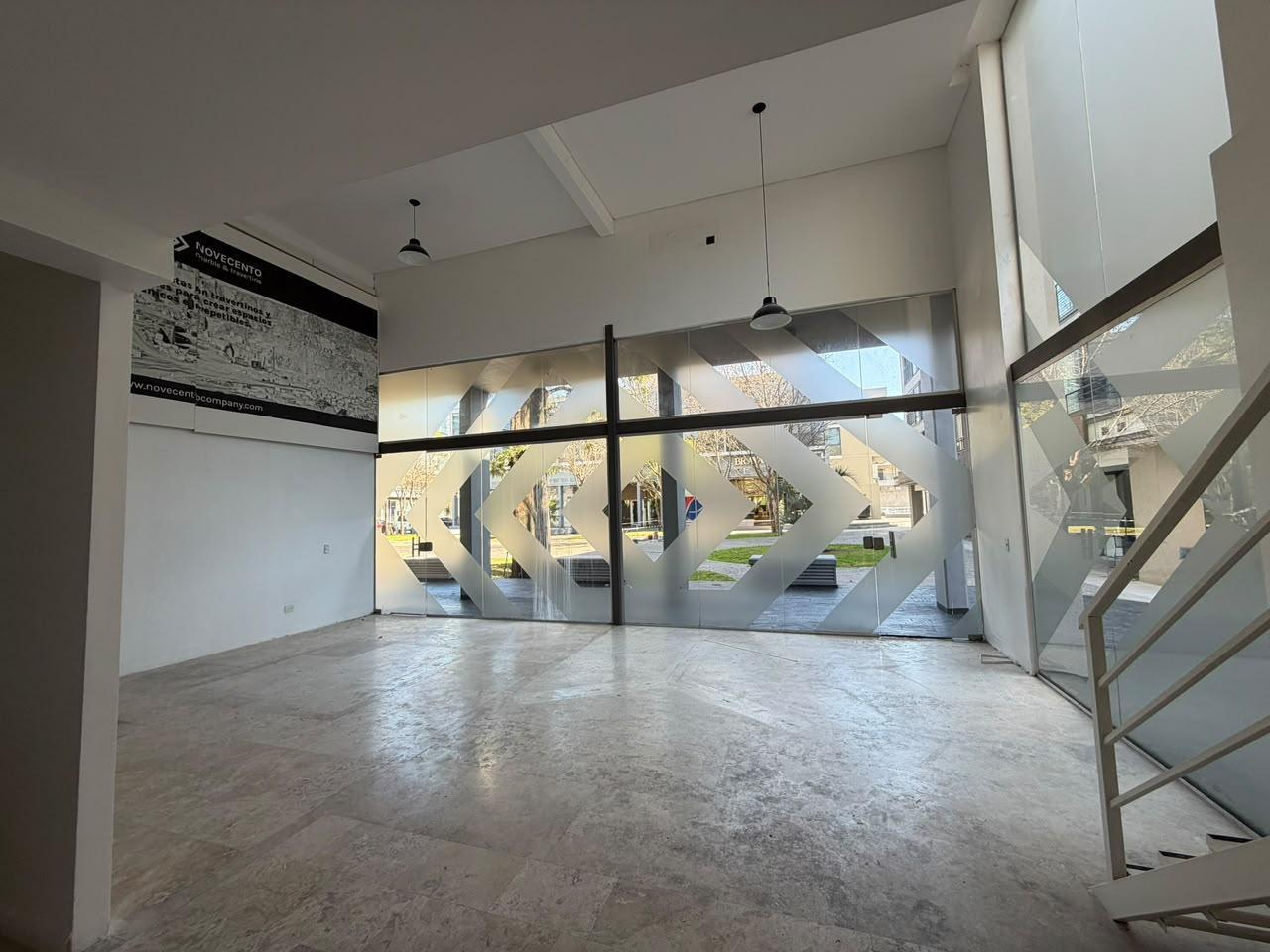 Foto de Local 5 - Edificio Agora III, Complejo 46 Plaza (Pilar), imagen 3