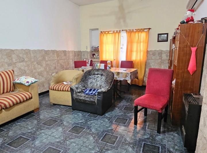 Foto de Casa Chalet en Venta en El Palomar, Morón, G.B.A. Zona Oeste, imagen 4