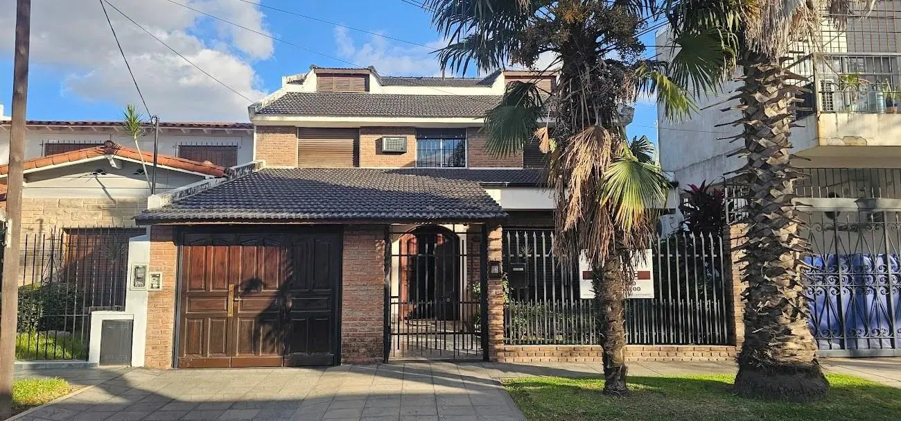 Casa Chalet en Venta en Haedo, Morón, G.B.A. Zona Oeste 2
