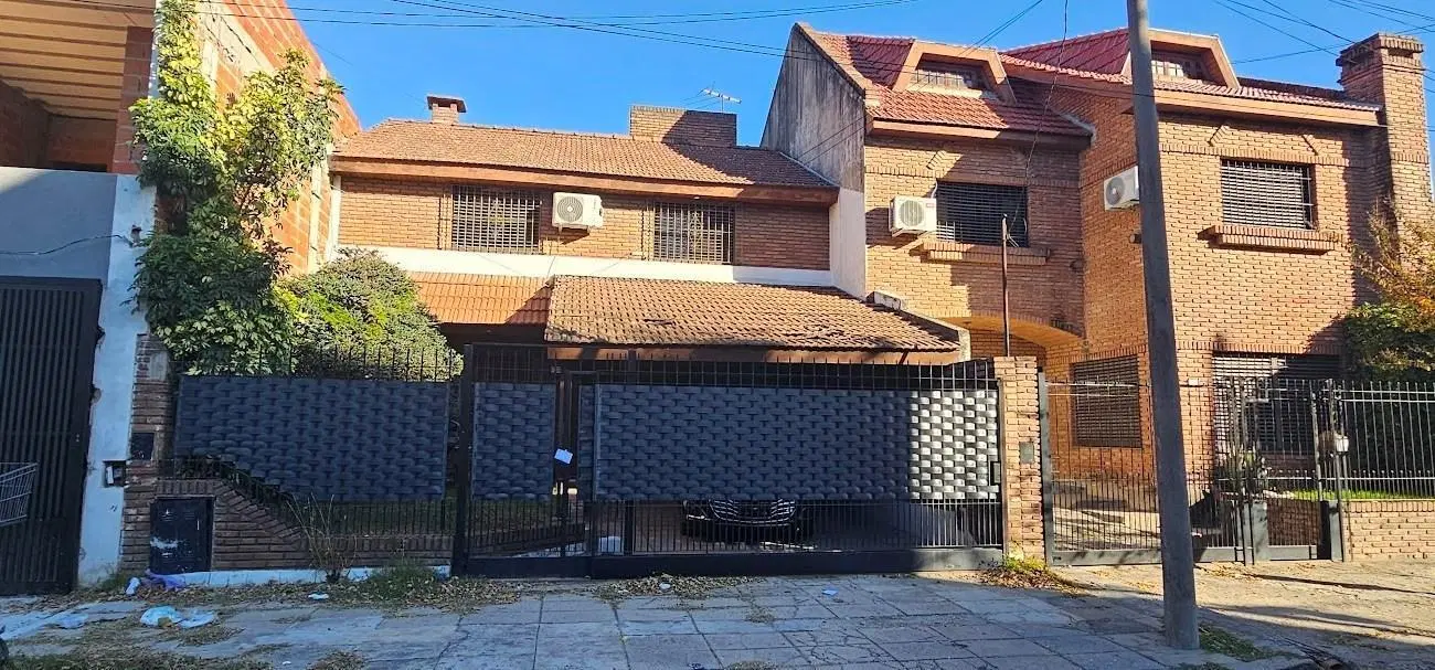Casa  en Venta en Villa Sarmiento, Morón, G.B.A. Zona Oeste 5