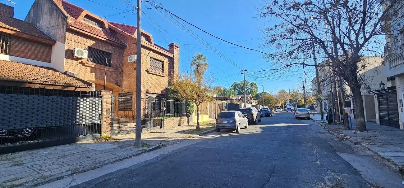 Casa  en Venta en Villa Sarmiento, Morón, G.B.A. Zona Oeste 2
