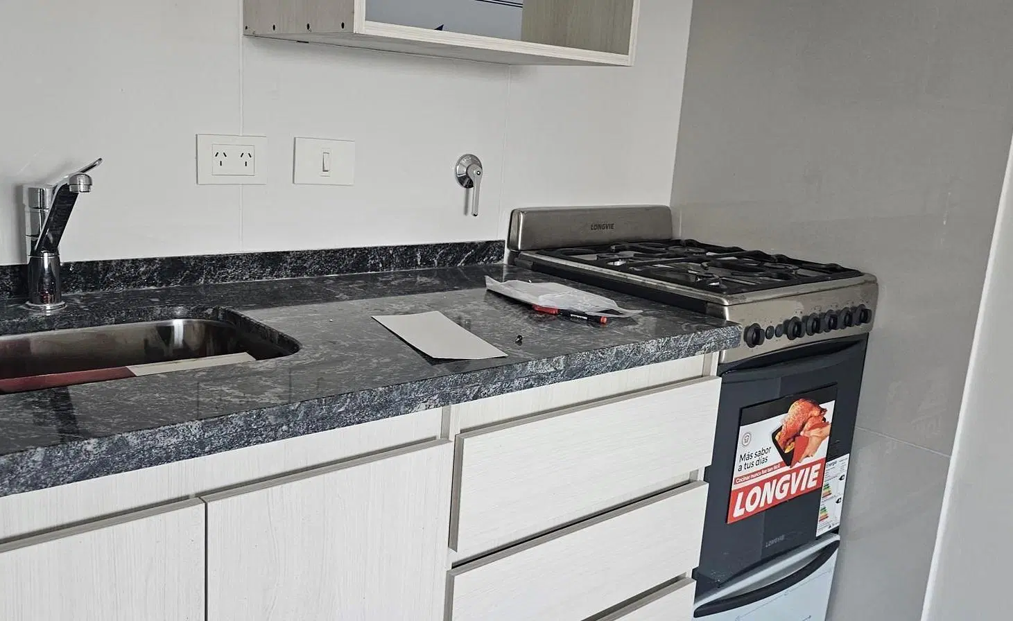 Departamento Monoambiente  en Alquiler en Morón, G.B.A. Zona Oeste, Argentina 5