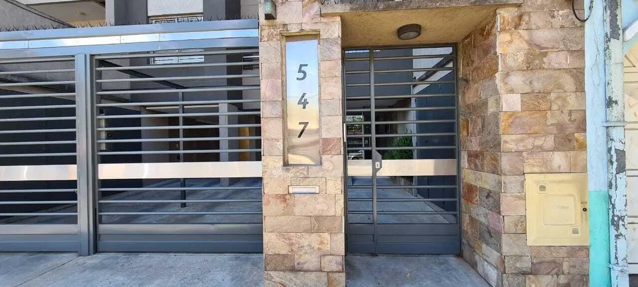 Departamento  en Alquiler en Morón, G.B.A. Zona Oeste, Argentina 2