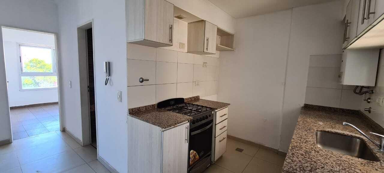 Foto de Departamento en Alquiler en Morón, G.B.A. Zona Oeste, Argentina, imagen 3