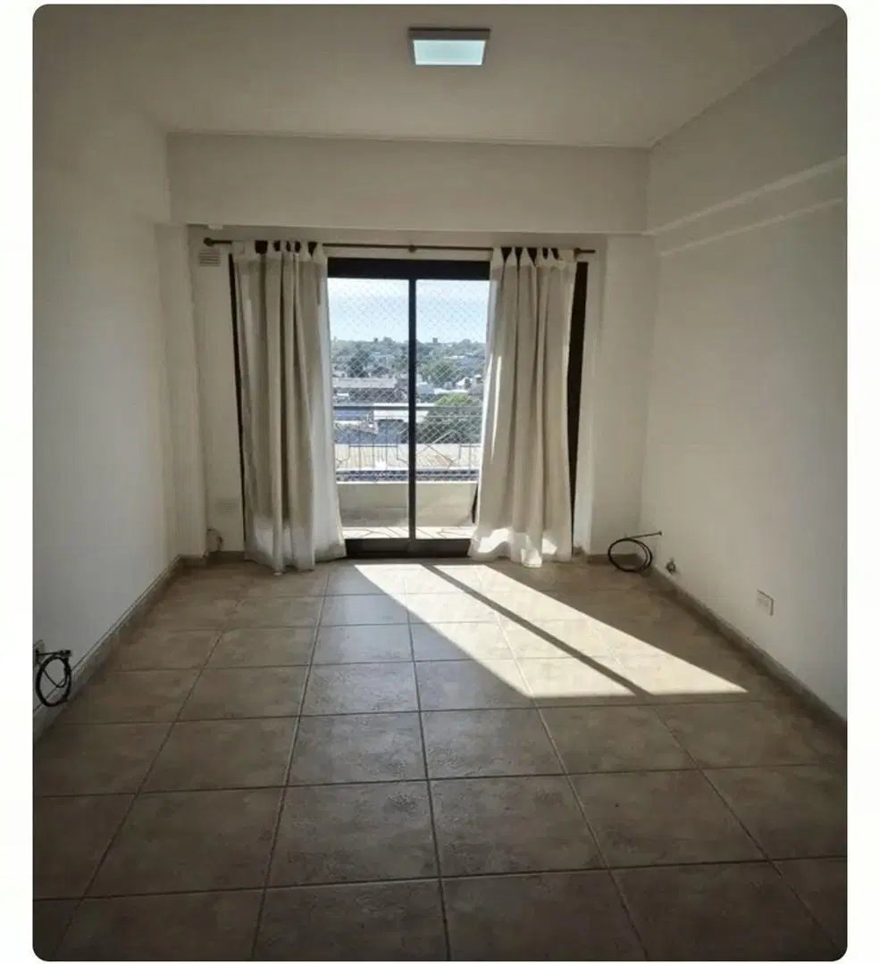 Departamento  en Venta en Haedo, Morón, G.B.A. Zona Oeste 5