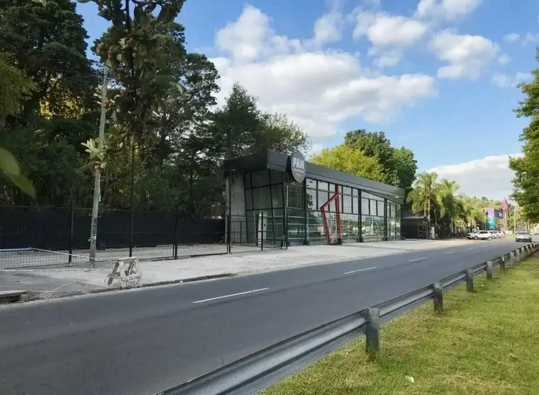 Local  en Alquiler en Parque Leloir, Ituzaingó, G.B.A. Zona Oeste 2