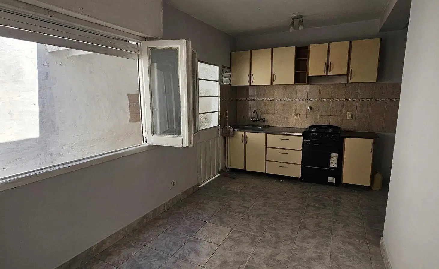 Departamento PH en Alquiler en Haedo, Morón, G.B.A. Zona Oeste 8