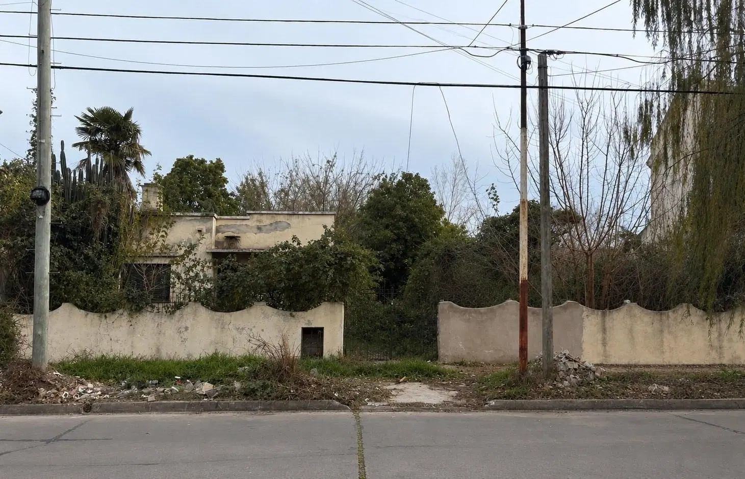 Terreno Lote  en Venta en Haedo, Morón, G.B.A. Zona Oeste 2