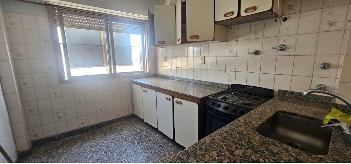 Foto de Departamento en Venta en Haedo, Morón, G.B.A. Zona Oeste, imagen 2