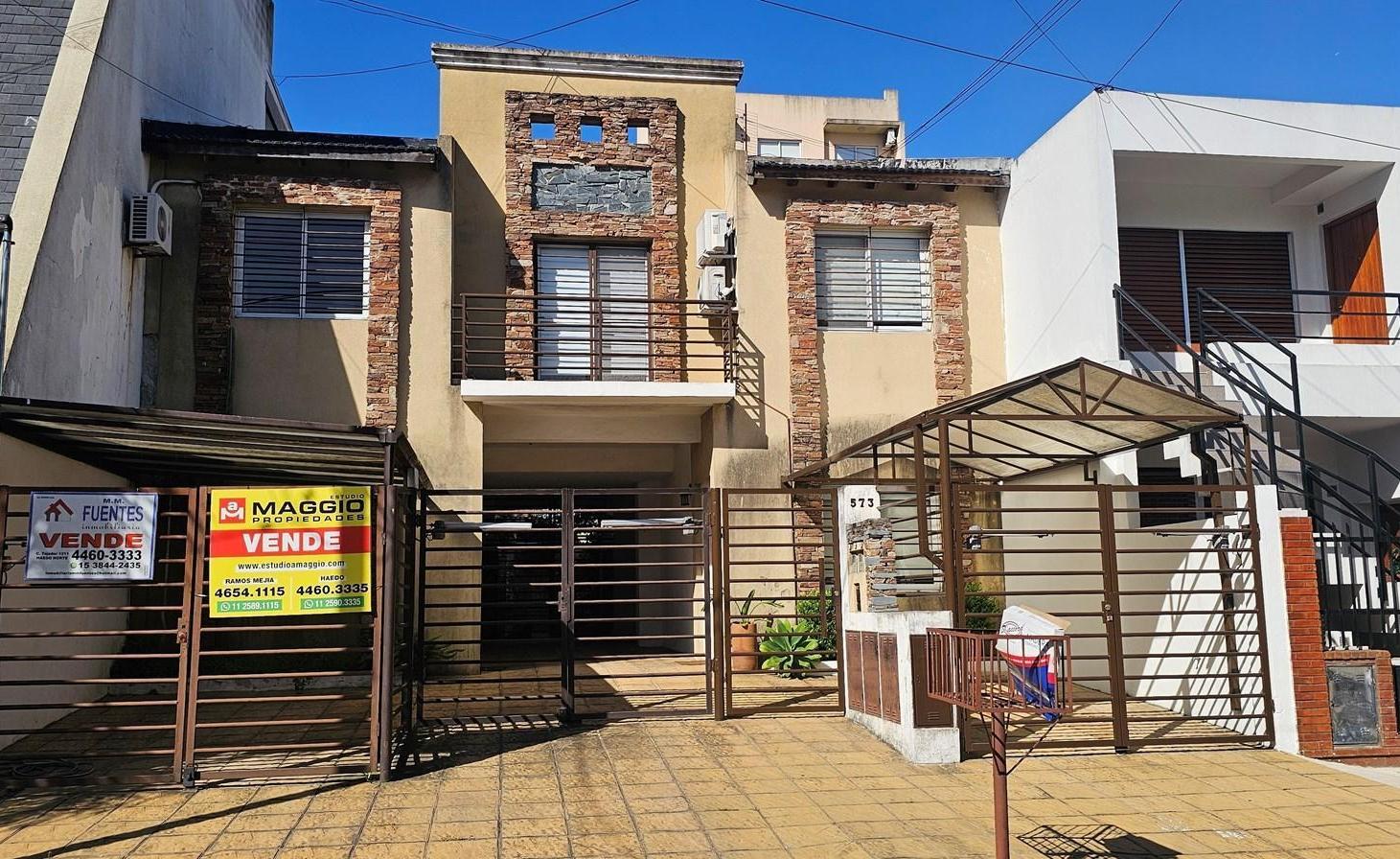 Foto de Casa Dúplex en Venta en Haedo, Morón, G.B.A. Zona Oeste, imagen 2