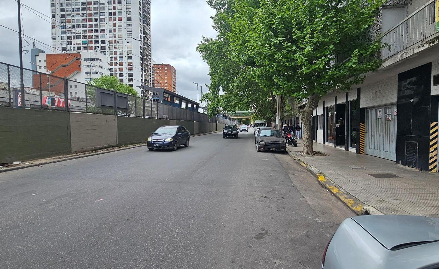 Foto de Local en Alquiler en Ramos Mejía, La Matanza, G.B.A. Zona Oeste, imagen 1