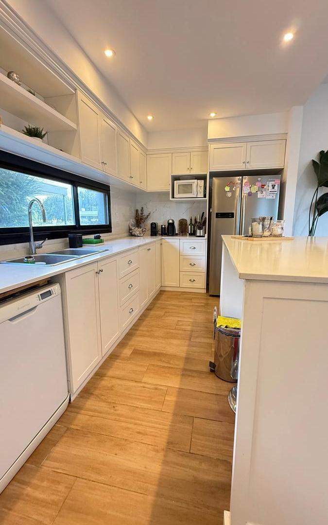 Foto de Casa en venta / alquiler: Barrio Fincas del Alba Canning, imagen 3