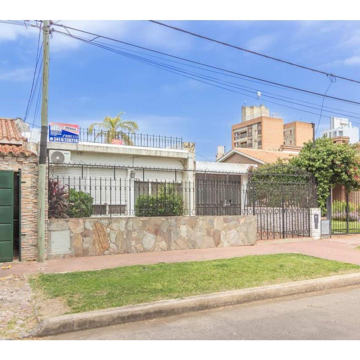 Casas de 3 Dorm. Alberdi Rio 4