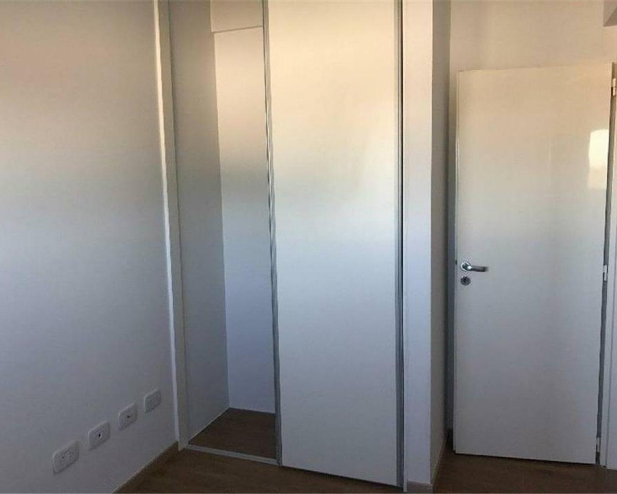 Departamento de 2 Dorm. 1