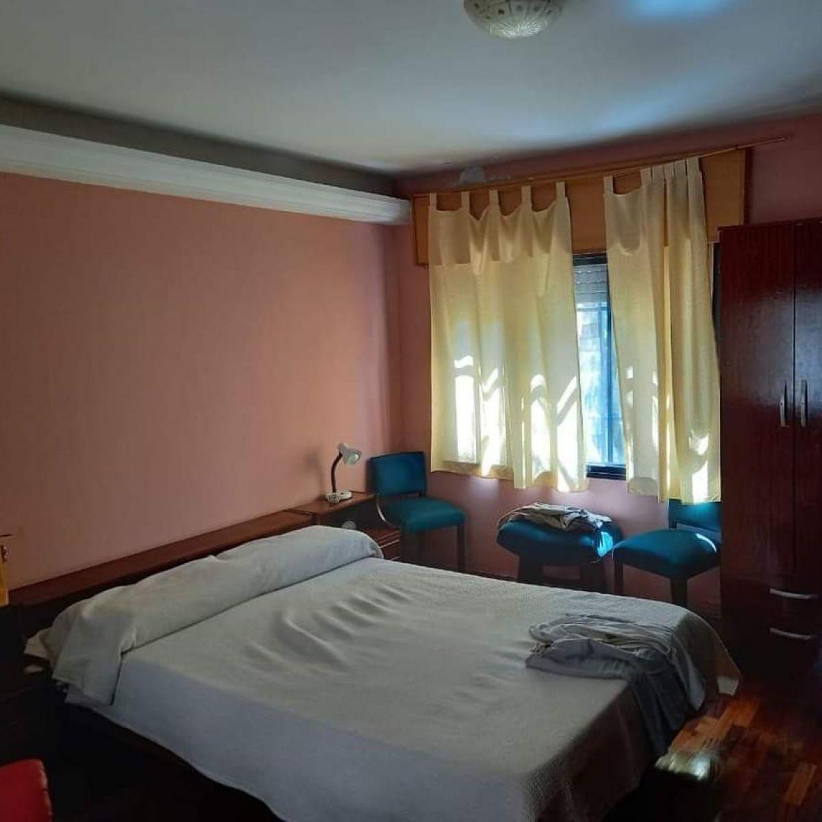 CASA DE 3 DORMITORIOS EN ALBERDI OESTE