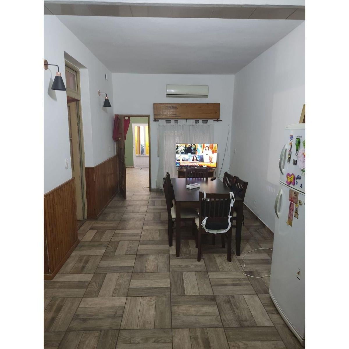 CASA DE 3 DORMITORIOS -Arroyito