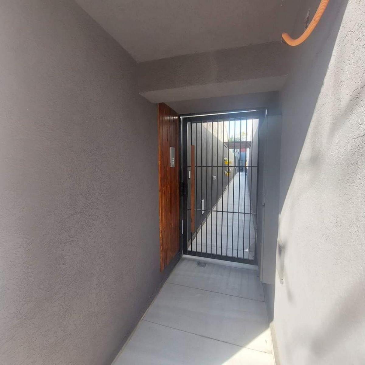 Casa interna de 2 Dormitorios Arroyito