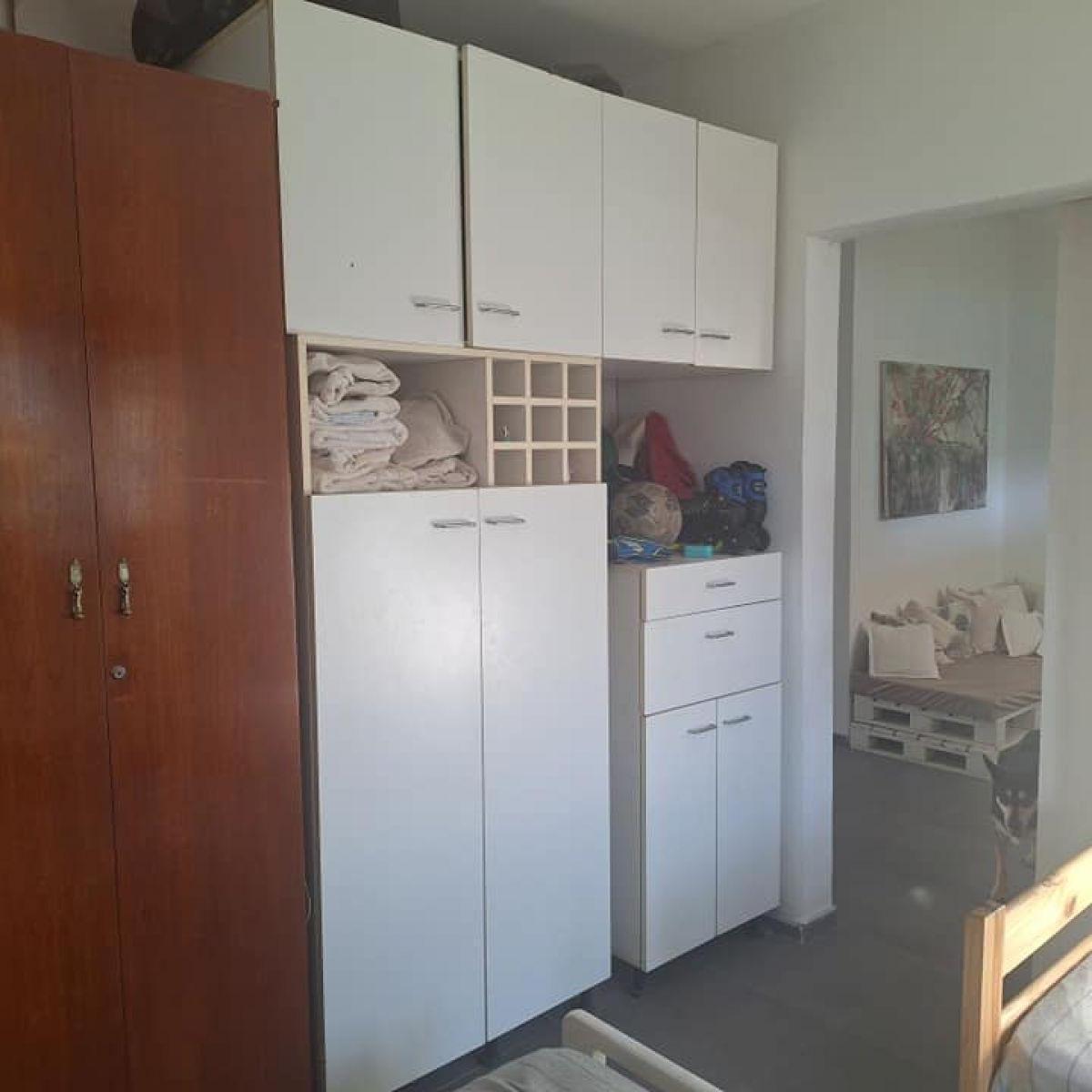 Casa de 2 Dorm. Barrio Sarmiento 3