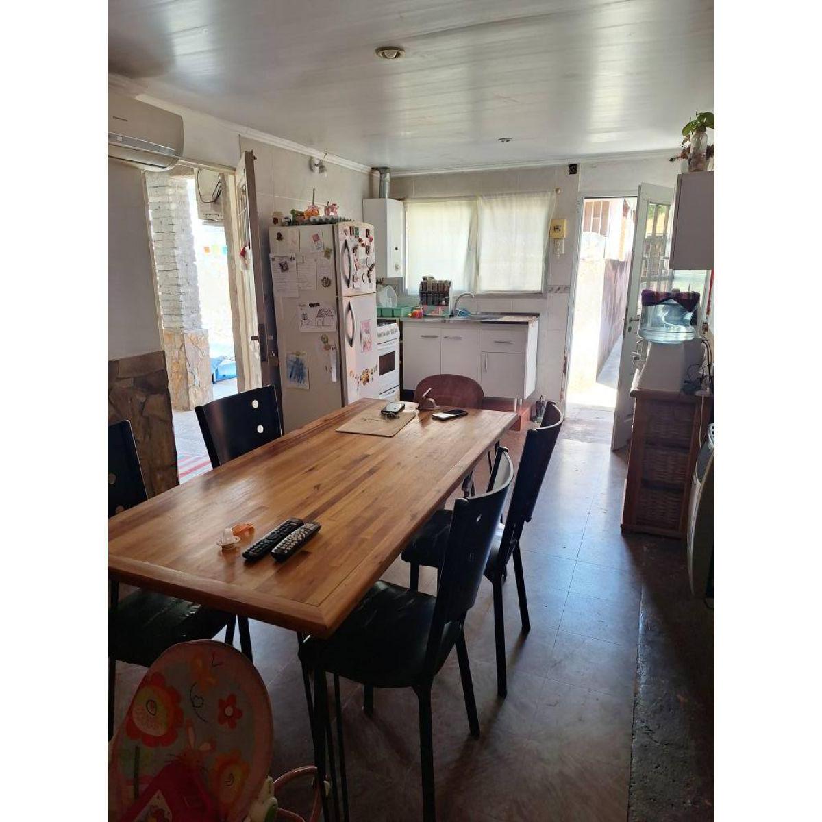 Casa Interna de 2 Dorm. 4