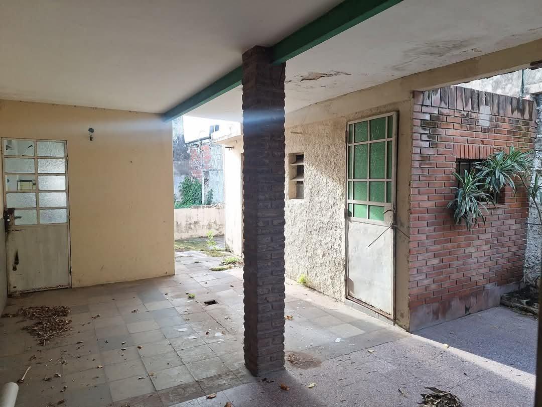 Casa de 3 Dorm. - Casa Ideal 2 Familias Y/o Inversores 1