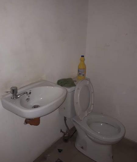 ROZAS SERVICIOS INMOBILIARIOS:Barrio Centro,Zeballos 1500,Local 3 x 5 3