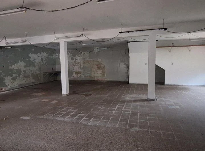 Local Comercial  de 150 m2 Barrio La Florida 4