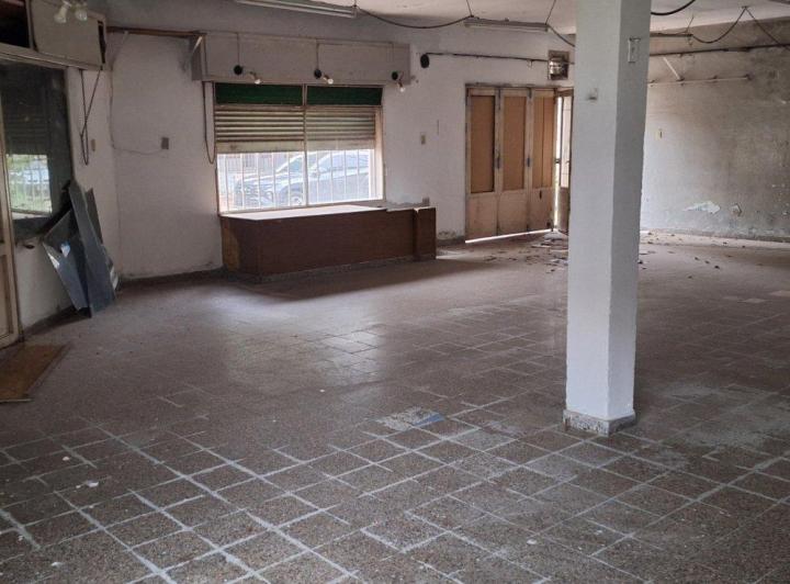 Local Comercial  de 150 m2 Barrio La Florida 3