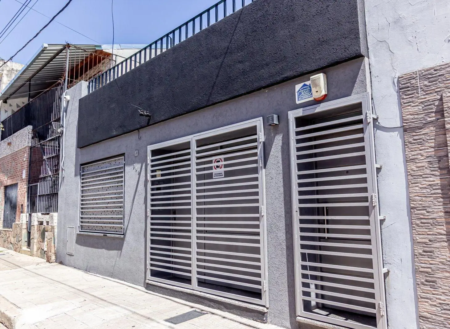 CASA DE 3 DORMITORIOS EN VENTA 2