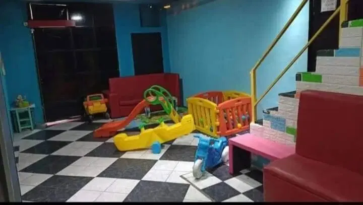 LOCAL COMERCIAL A LA VENTA 3