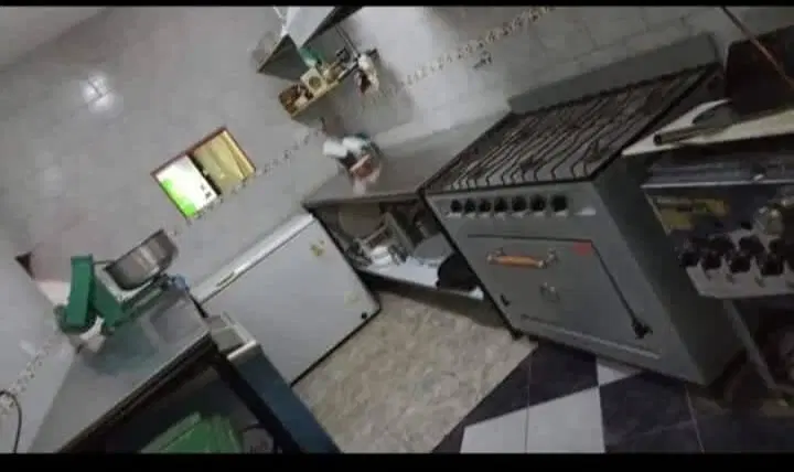 LOCAL COMERCIAL A LA VENTA 5