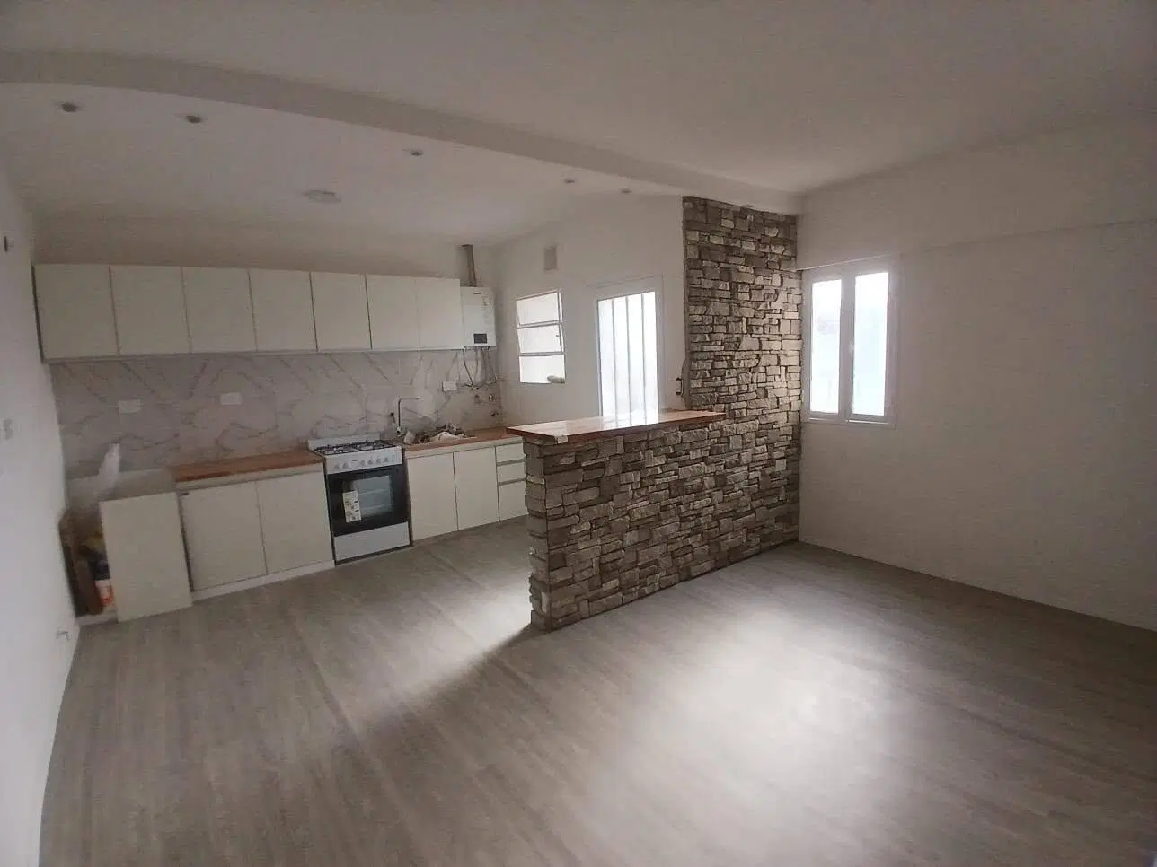 DEPARTAMENTO DE 1 DORMITORIO A LA VENTA ARROYITO 2