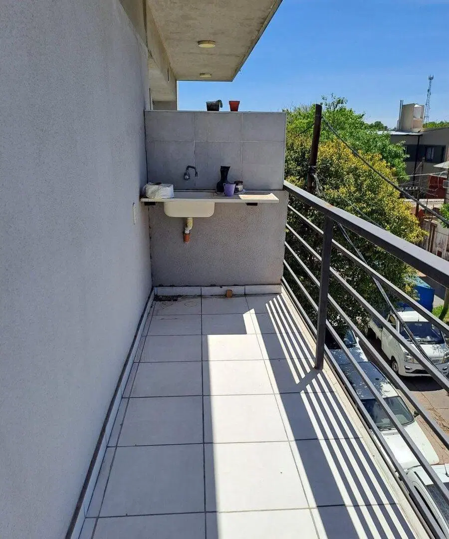 DEPARTAMENTO DE 1 DORMITORIO BARRIO SARMIENTO 5