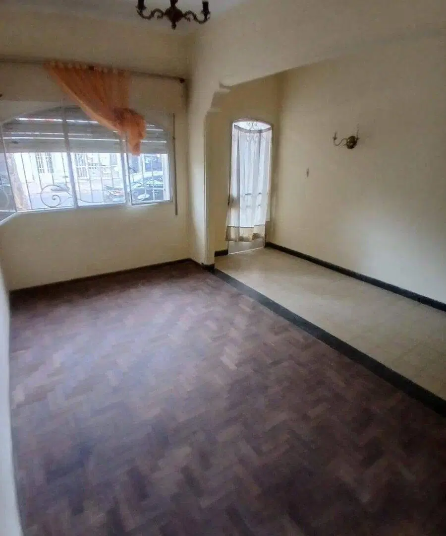 CASA DE 1 DORMITORIO EN ALQUILER ARROYITO 3
