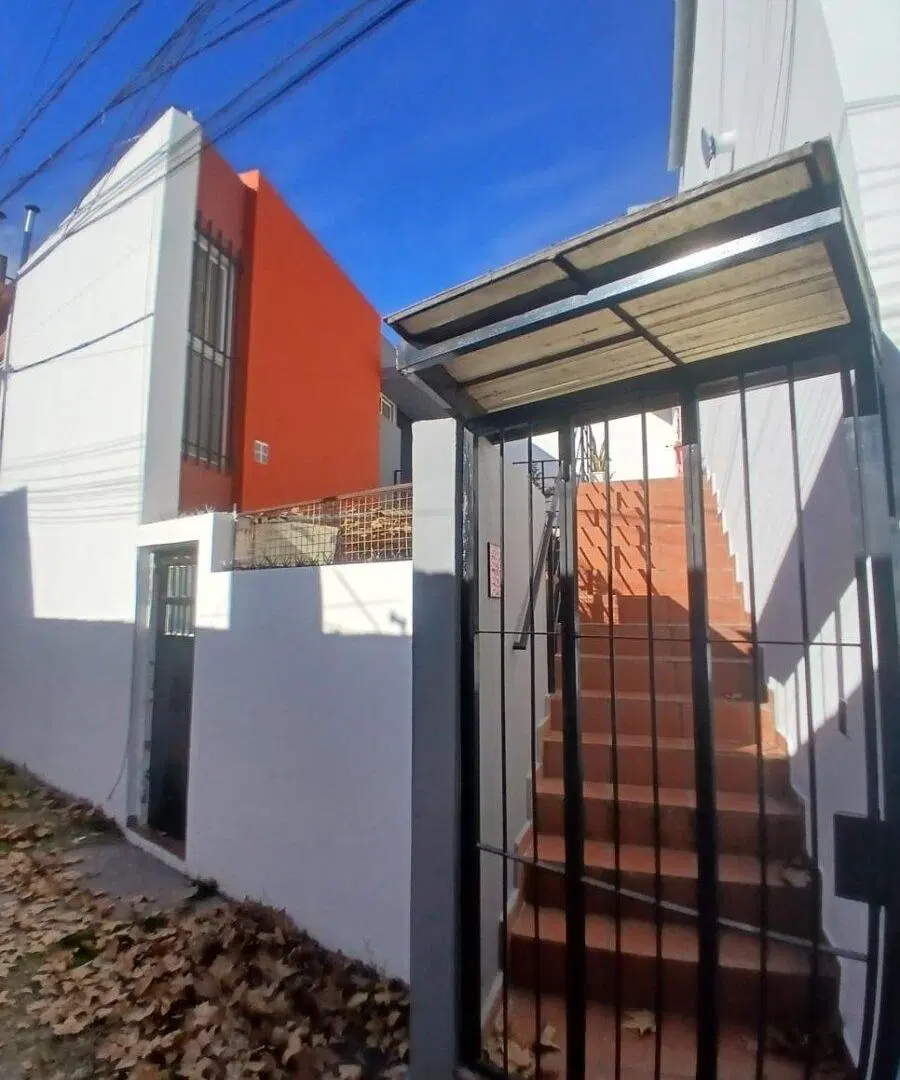 CASA INTERNA DE 1 DORMITORIO 5