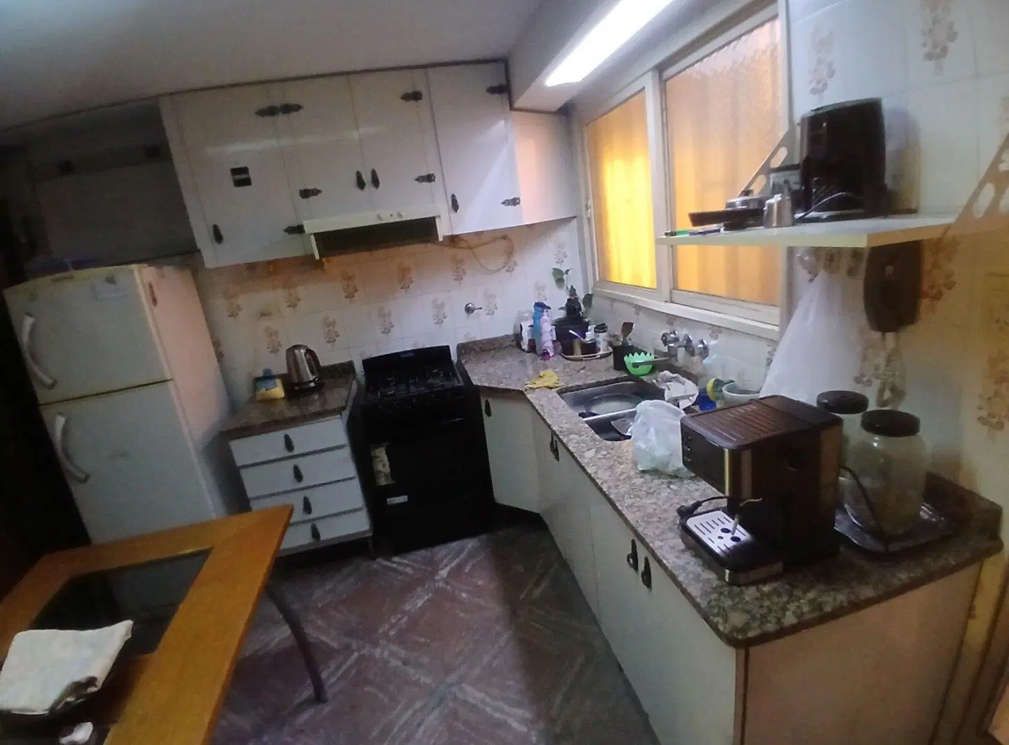 Casa de 3 Dormitorios Barrio industrial 5