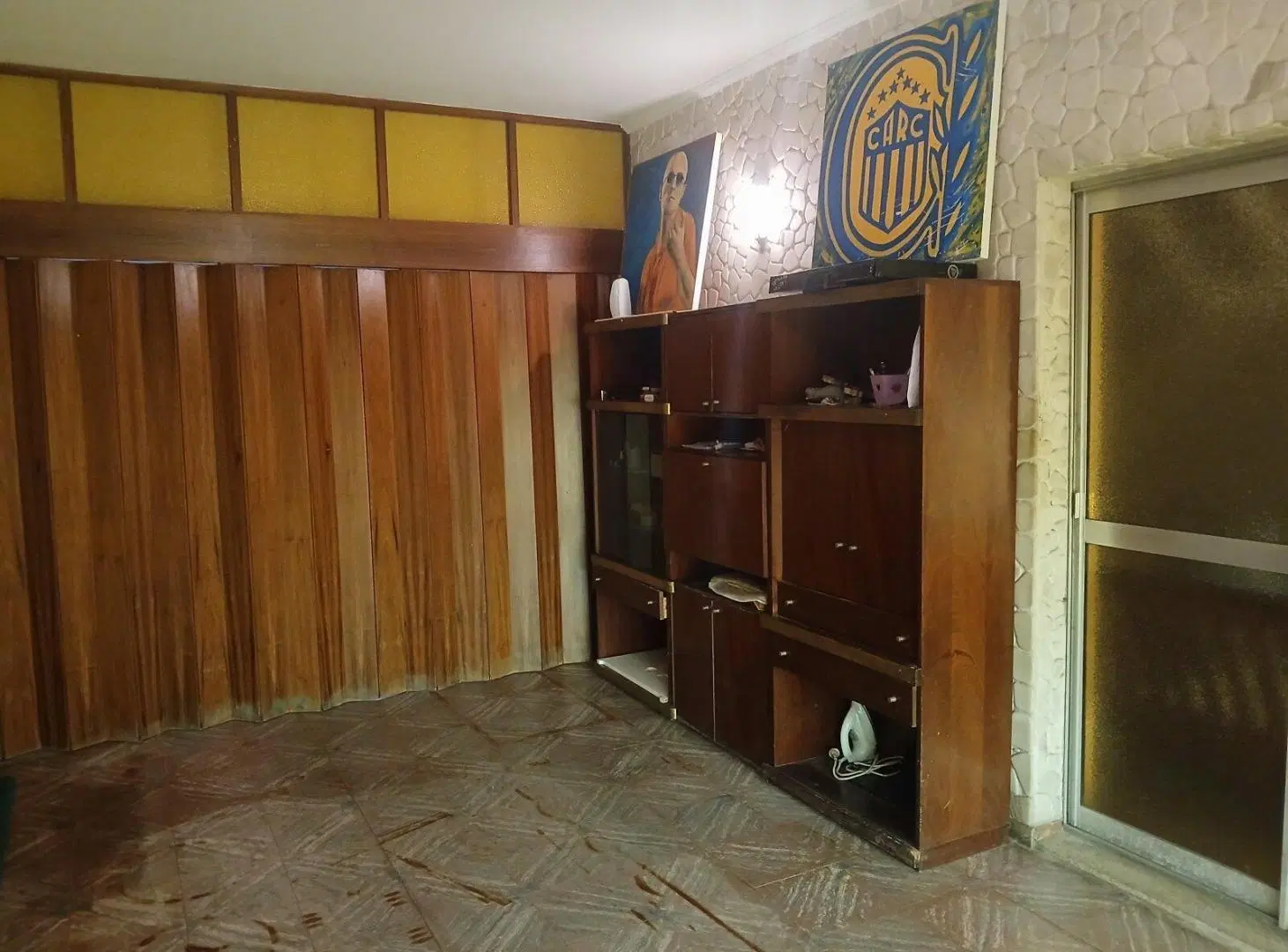 Casa de 3 Dormitorios Barrio industrial 1