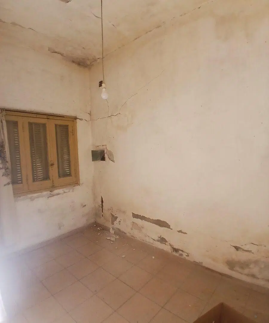 Casa de 2 Dormitorios en Venta Alberdi Oeste 2