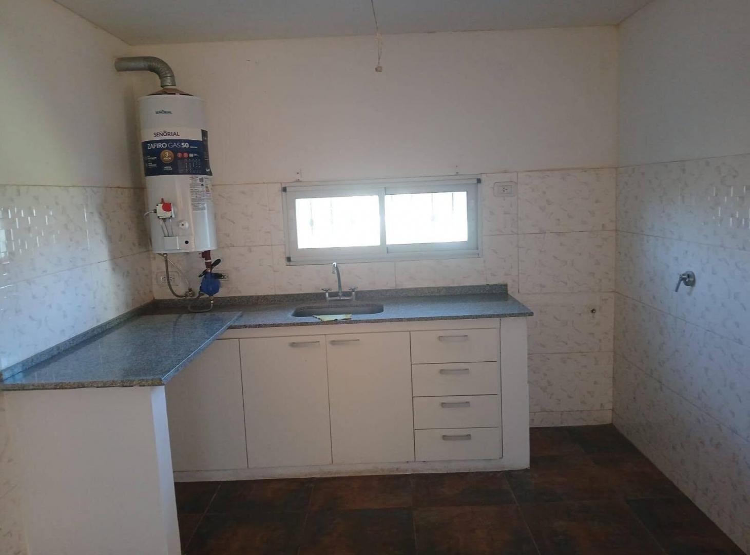 Foto de Casa de 2 Dormitorios en Roldan en Alquiler, imagen 5