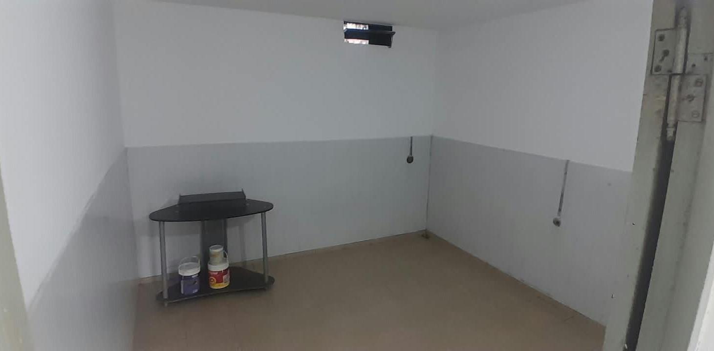 Foto de CASA DE 2 DORMITORIOS CON COCHERA INGRESO COMPARTIDO, imagen 3