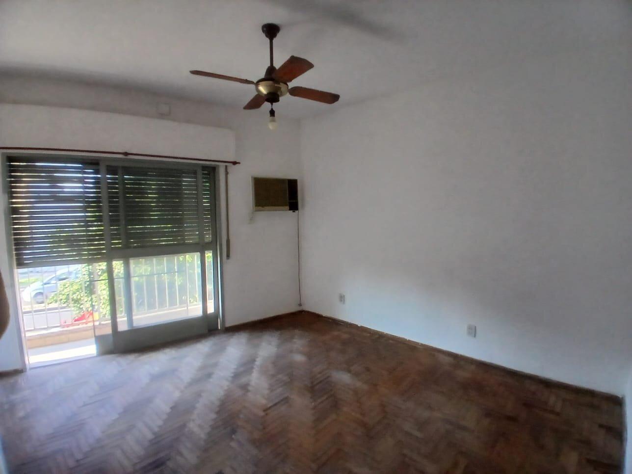 Foto de CASA DE PLANTA ALTA 2 DORMITORIOS, imagen 3