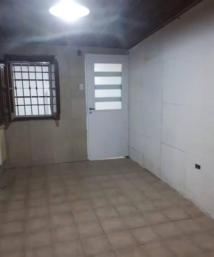 Foto de CASA AL FRENTE DE 1 DORMITORIO EN ALQUILER, imagen 5