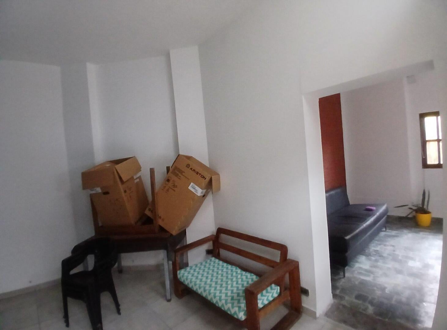 Foto de Casa interna 2 Dormitorios Barrio Sarmiento, imagen 2