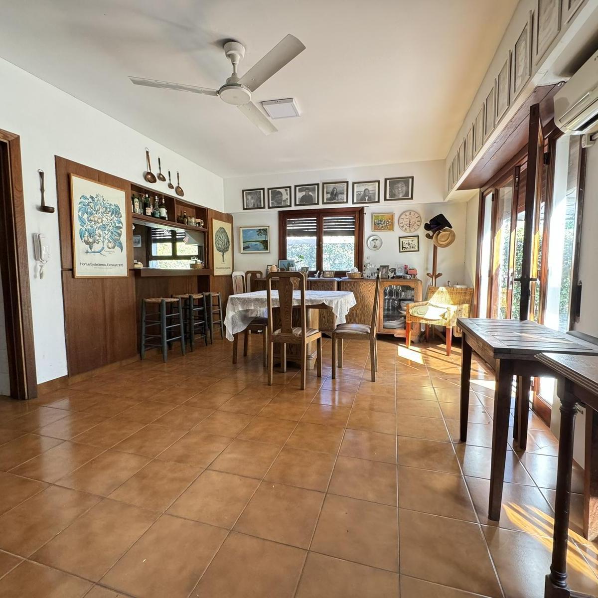 Casa de 5 Dorm. en El Corazón de Fisherton 3