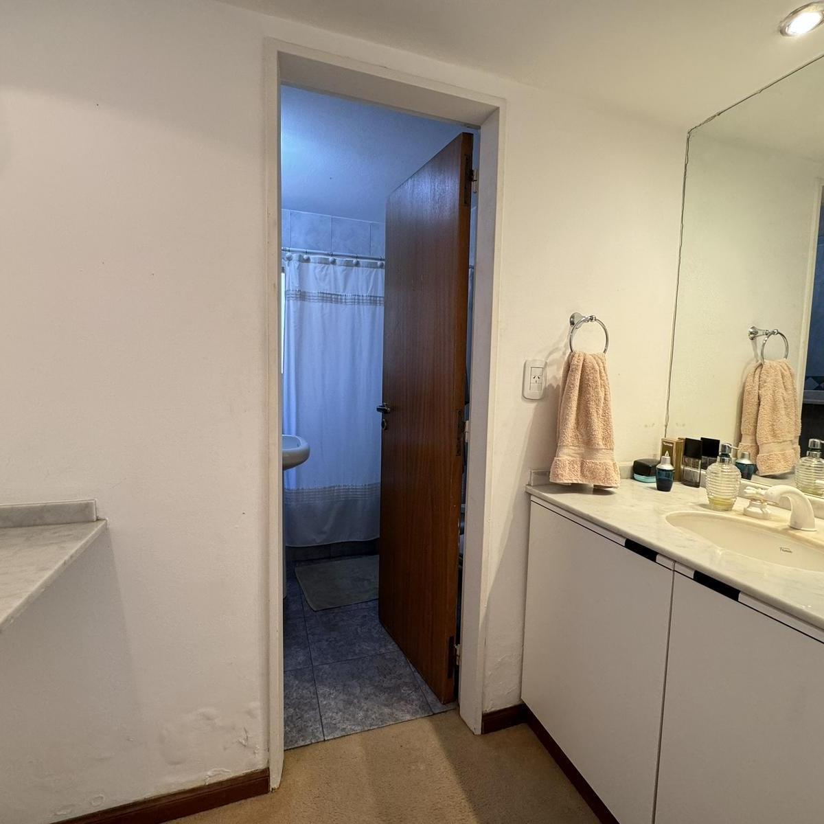 Departamento de 4 Dorm. en Piso Exclusivo Frente a Monumento - Córdoba 695 Piso 7 2
